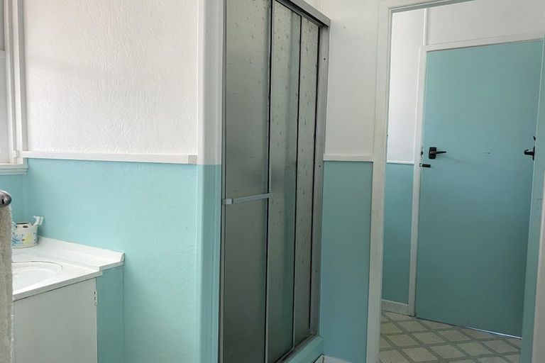 Photo of property in 135 Brougham Street, Westport, 7825