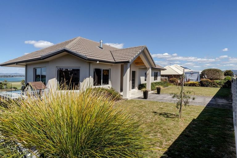 Photo of property in 55 Hamurana Road, Omokoroa, 3114