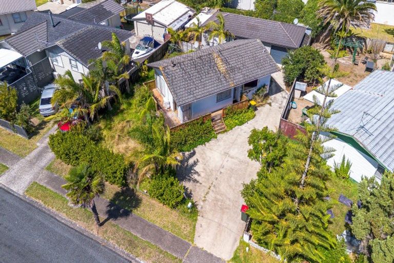 Photo of property in 36 Reelick Avenue, Pakuranga Heights, Auckland, 2010