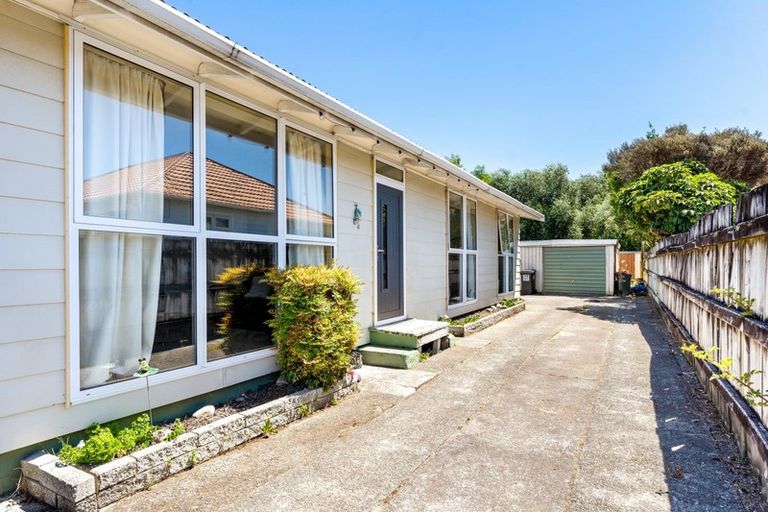 Photo of property in 18 Shakespeare Avenue, Trentham, Upper Hutt, 5018