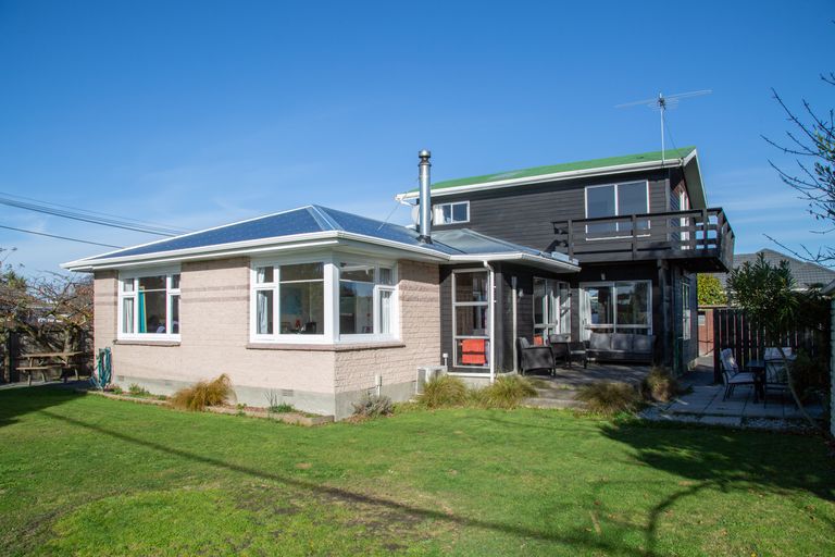 Photo of property in 68 Breezes Road, Avondale, Christchurch, 8061