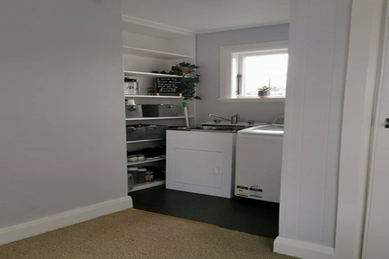 Photo of property in 37 Grey Street, Marton, 4710