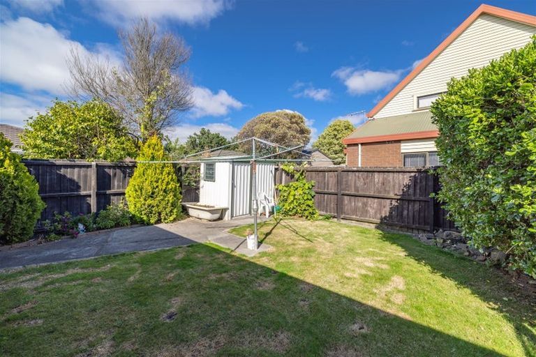 Photo of property in 49 Briarmont Street, Avondale, Christchurch, 8061
