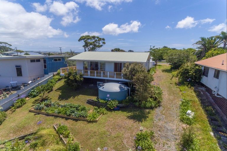 Photo of property in 16 De Surville Road, Karikari Peninsula, Kaitaia, 0483
