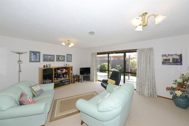 Photo of property in 1/22 Nepal Place, Burnside, Christchurch, 8053