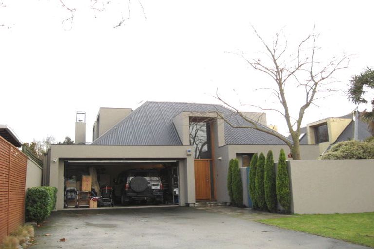 Photo of property in 105b Holly Road, St Albans, Christchurch, 8014