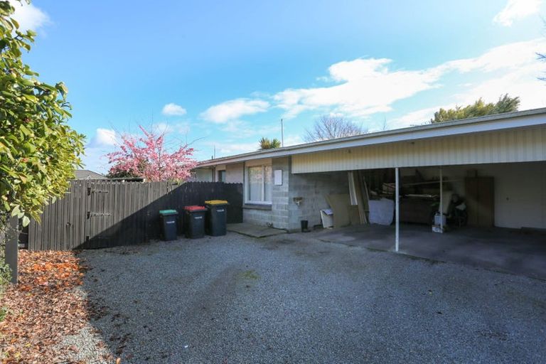 Photo of property in 2/443 Hills Road, Mairehau, Christchurch, 8052