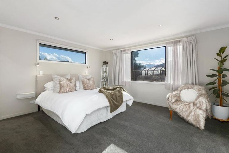 Photo of property in 54 Charles Court, Lake Hawea, Wanaka, 9382