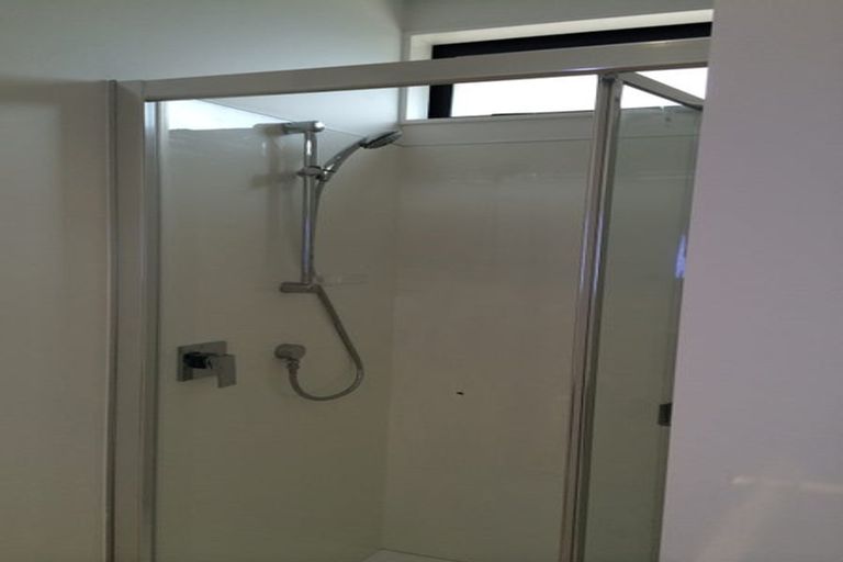 Photo of property in 34 House Avenue, Mangere Bridge, Auckland, 2022