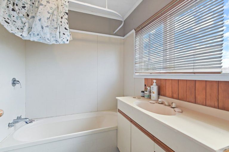 Photo of property in 30 Koutu Road, Koutu, Rotorua, 3010