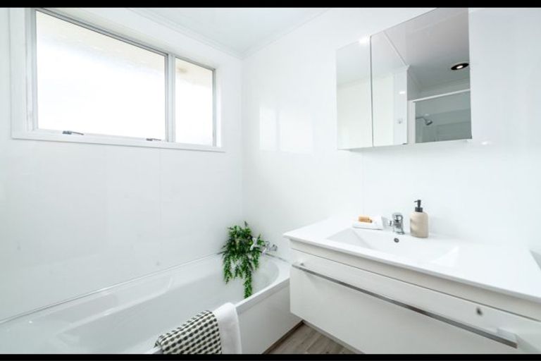 Photo of property in 57 River Road, Masterton, 5810