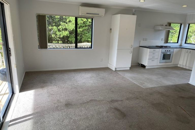 Photo of property in 395 Main Road, Huapai, Kumeu, 0810