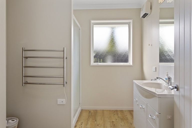 Photo of property in 6 Lancashire Lane, West Melton, 7618