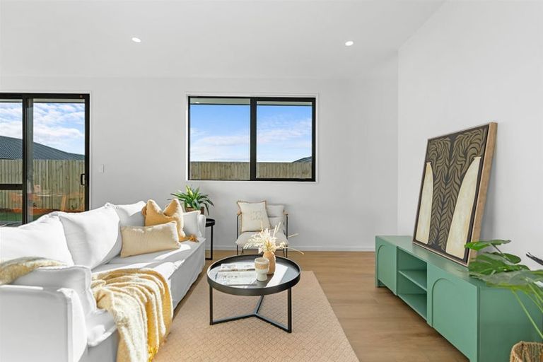 Photo of property in 19 Comer Street, Halswell, Christchurch, 8025