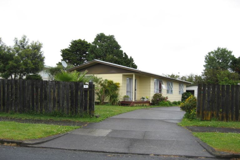 Photo of property in 6 Duke Avenue, Pukekohe, 2120
