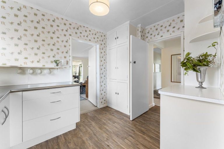 Photo of property in 12 Queen Street, Pahiatua, 4910