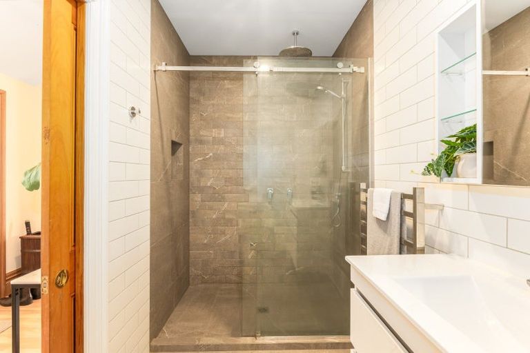 Photo of property in 3 Box Hill, Khandallah, Wellington, 6035