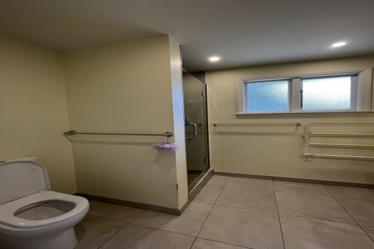 Photo of property in 8 Hanrahan Street, Upper Riccarton, Christchurch, 8041