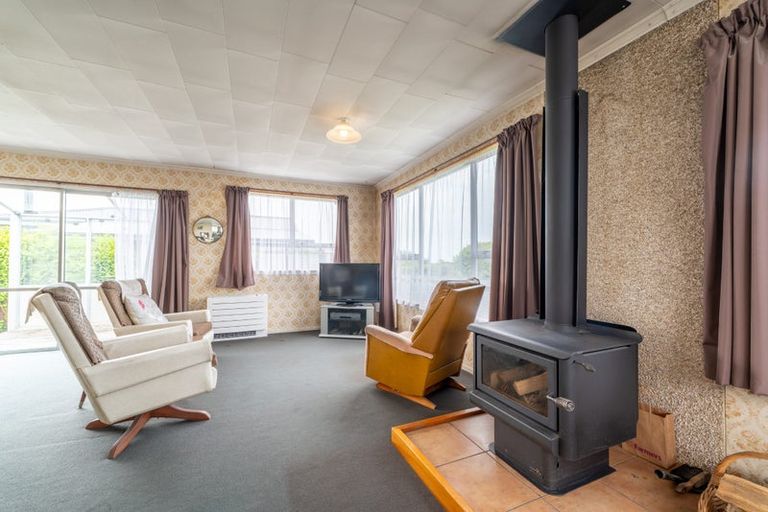 Photo of property in 22 Avenue Road, West End, Timaru, 7910