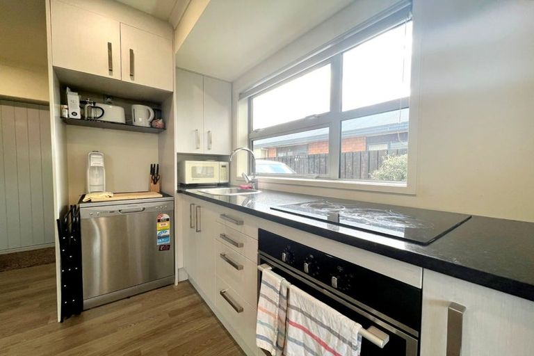 Photo of property in 7/215 Massey Street, Frankton, Hamilton, 3204