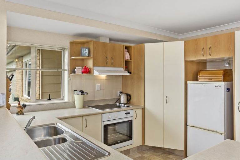 Photo of property in 30b Pooles Road, Greerton, Tauranga, 3112