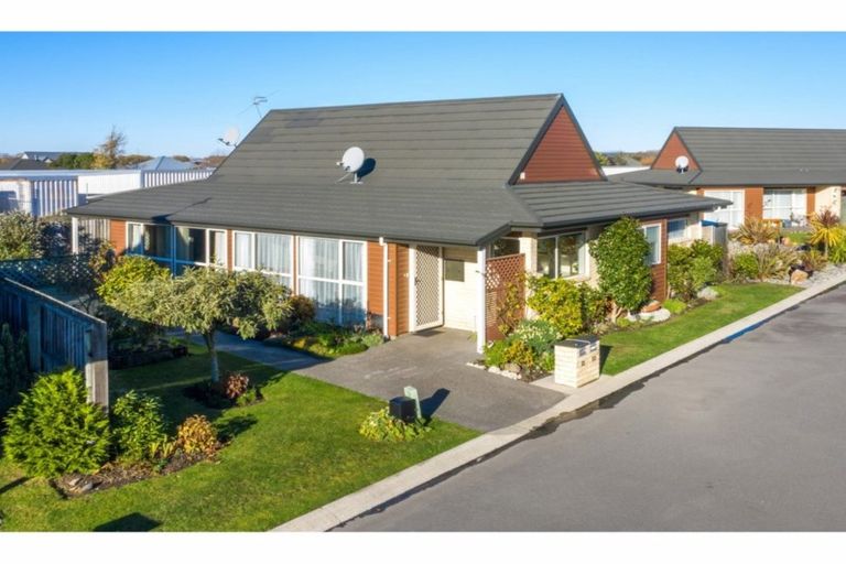 Photo of property in Rivertown Villas, 150 Williams Street, Kaiapoi, 7630