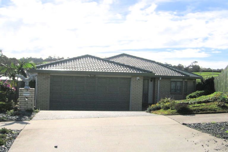 Photo of property in 5 Meridian Court, Oteha, Auckland, 0632