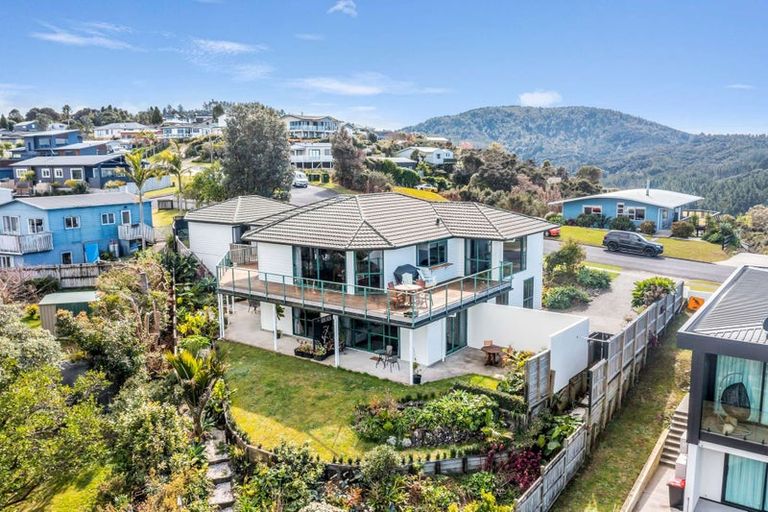 Photo of property in 91 Centennial Drive, Whitianga, 3510