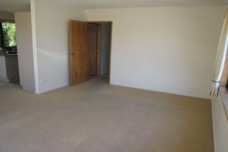 Photo of property in 2 Kydd Lane, Hornby, Christchurch, 8042