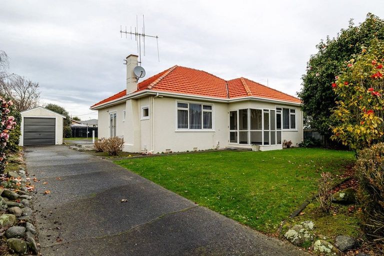 Photo of property in 26 Puriri Terrace, Roslyn, Palmerston North, 4414
