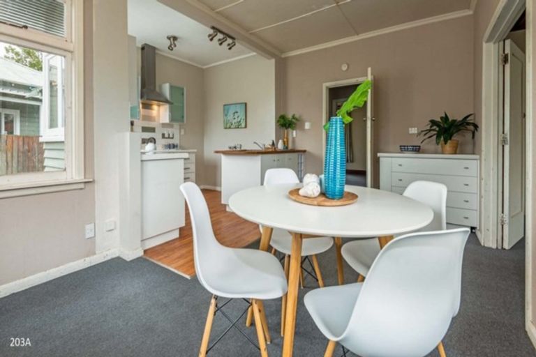 Photo of property in 203 College Street, West End, Palmerston North, 4412