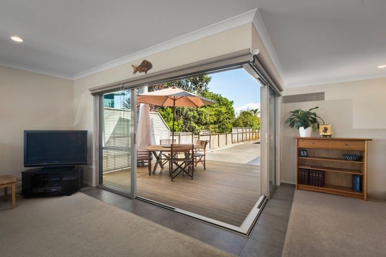 Photo of property in 1a Edwards Street, Waihi Beach, 3611