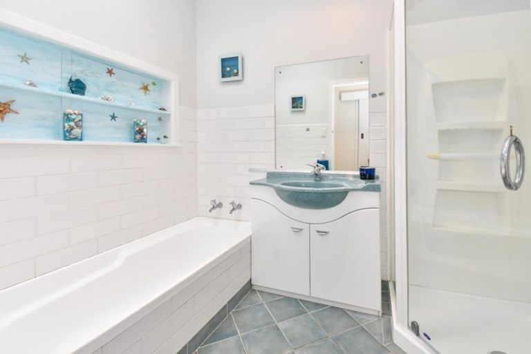 Photo of property in 43-45 Red Road, Red Hill, Papakura, 2110