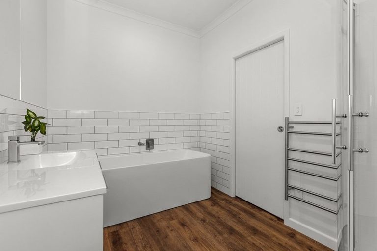 Photo of property in 64 Thompson Road, Twyford, Hastings, 4175