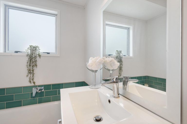 Photo of property in 122 Scott Street, Leamington, Cambridge, 3432