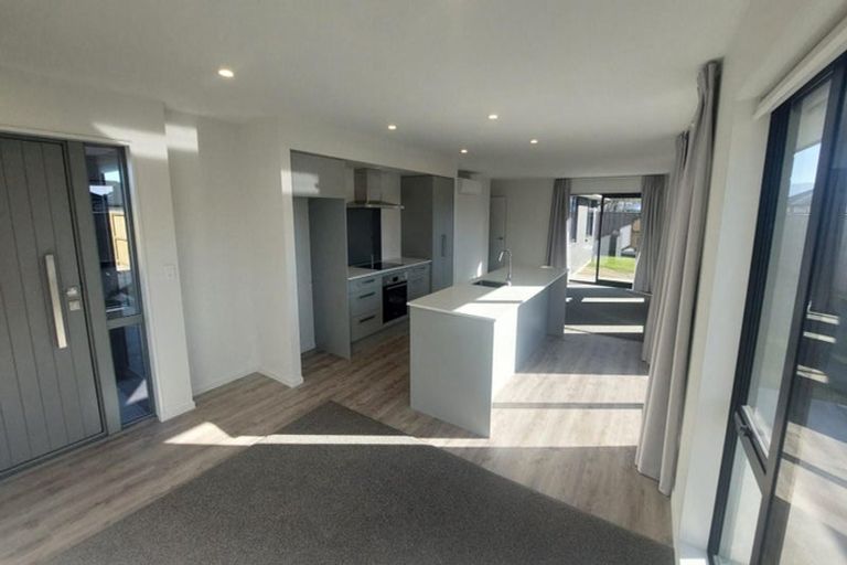 Photo of property in 10 Yates Place, Amberley, 7410