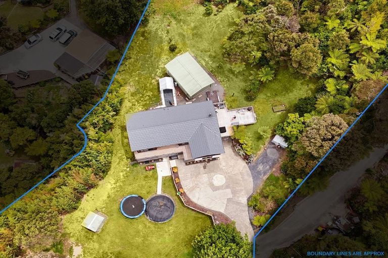 Photo of property in 2a Parklands Avenue, Swanson, Auckland, 0612