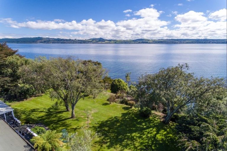 Photo of property in 18 Oregon Drive, Rainbow Point, Taupo, 3330