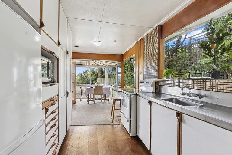 Photo of property in 15 Spur Grove, Titahi Bay, Porirua, 5022