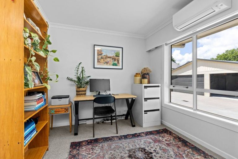 Photo of property in 69 Princes Street, Cambridge, 3434