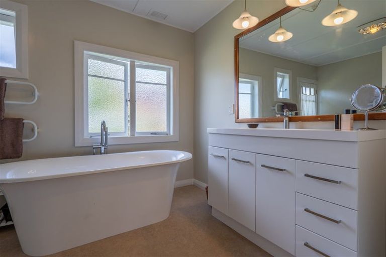 Photo of property in 3 Kane Street, Opua, 0200