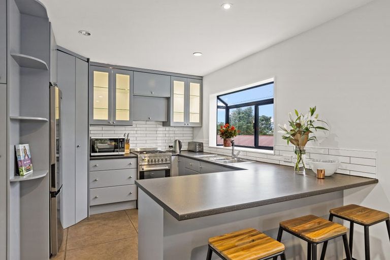 Photo of property in 2/33 Waipa Street, Birkenhead, Auckland, 0626