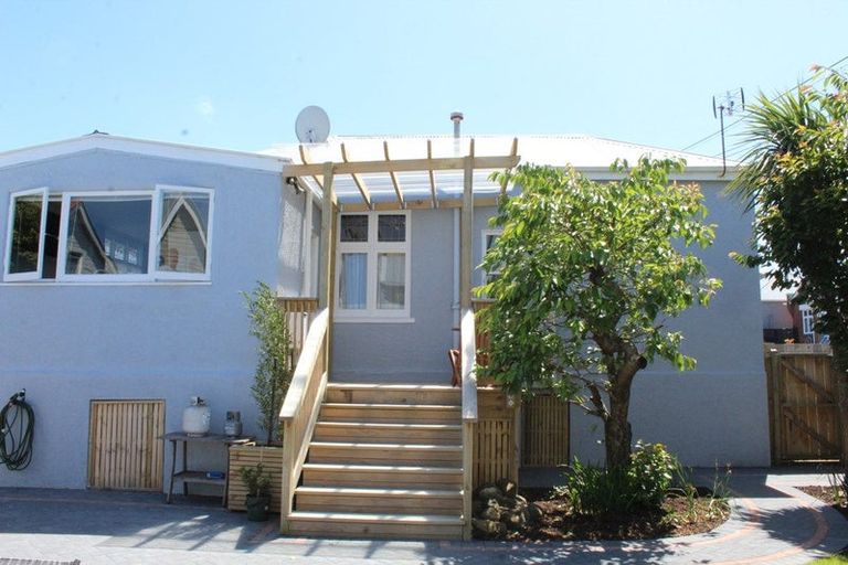 Photo of property in 1 Alfred Street, Caversham, Dunedin, 9012