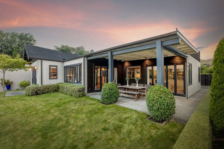 Photo of property in 110 Black Barn Road, Havelock North, 4294