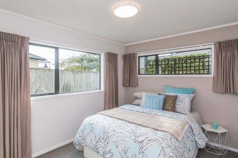 Photo of property in 79 The Drive, Paraparaumu Beach, Paraparaumu, 5032