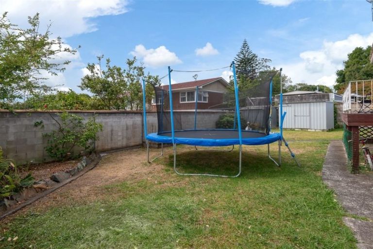 Photo of property in 104 Grande Vue Road, Hillpark, Auckland, 2102