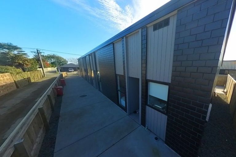 Photo of property in 28a Sussex Street, Levin, 5510