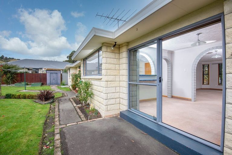 Photo of property in 17 Woodland Avenue, Mosgiel, 9024