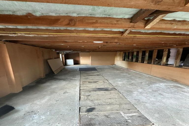 Photo of property in 16 Waldron Crescent, Green Island, Dunedin, 9018