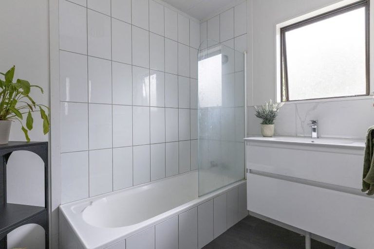 Photo of property in 1/99 Arthur Crescent, Hilltop, Taupo, 3330